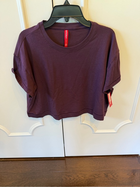 SPANX Tops - SPANX supernaturals Cropped Crew T-shirt in BlackBerry size small NWT